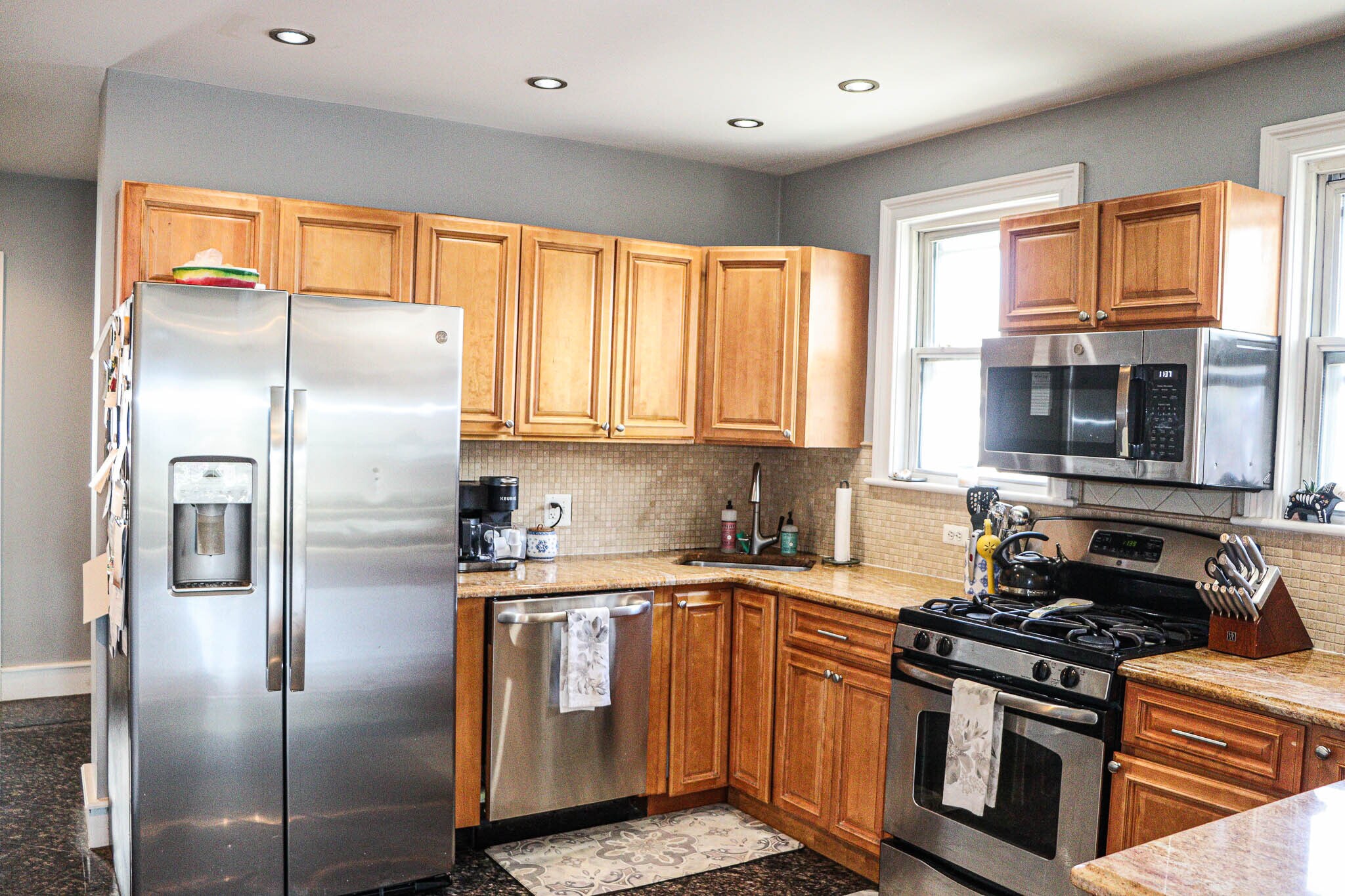 Building Photo - 36 Lancaster St