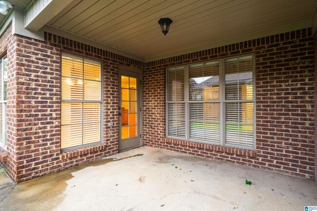 Building Photo - 6062 Townley Ct