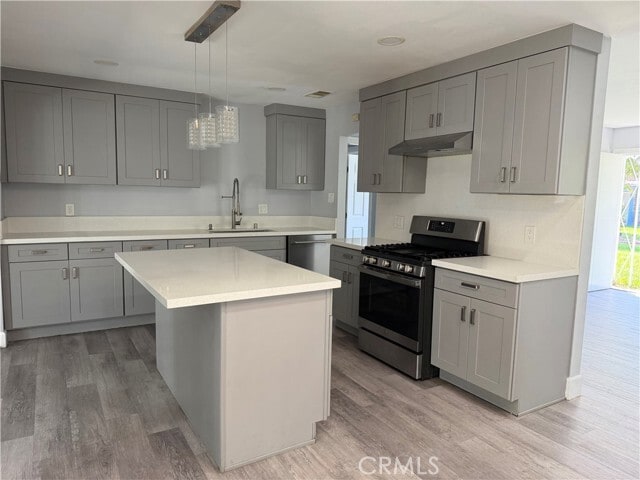 Building Photo - 6603 Mitad Ct