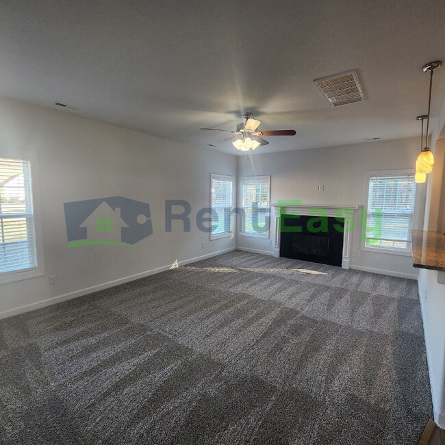 Building Photo - 5201 Askew Rd
