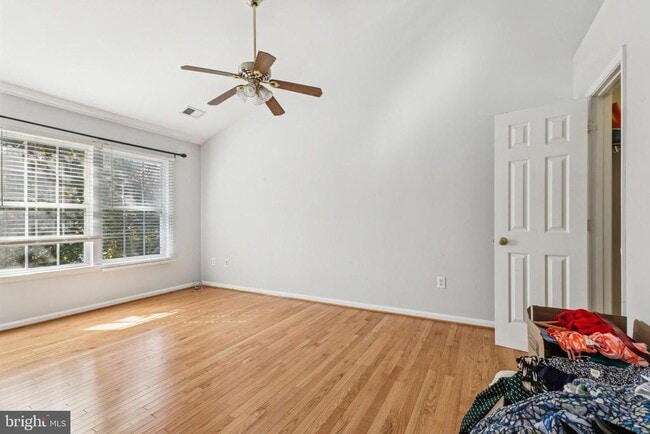 Building Photo - 43067 Candlewick Square