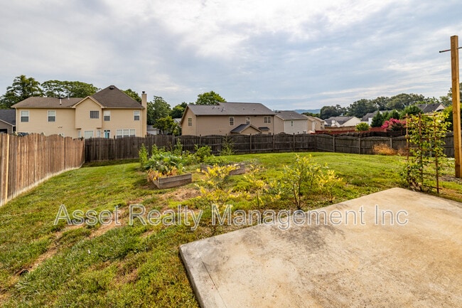 Building Photo - 6451 Ridgewalk Ln