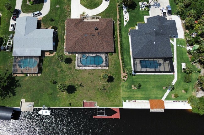 Building Photo - 1837 Seafan Cir
