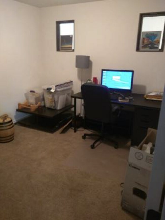 Building Photo - $5,700- 2 Bedroom + Office / 3 Bath GORGEOUS-Bayview Town Home