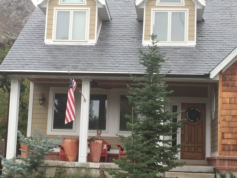 Building Photo - 9751 S Old Ranch Pl