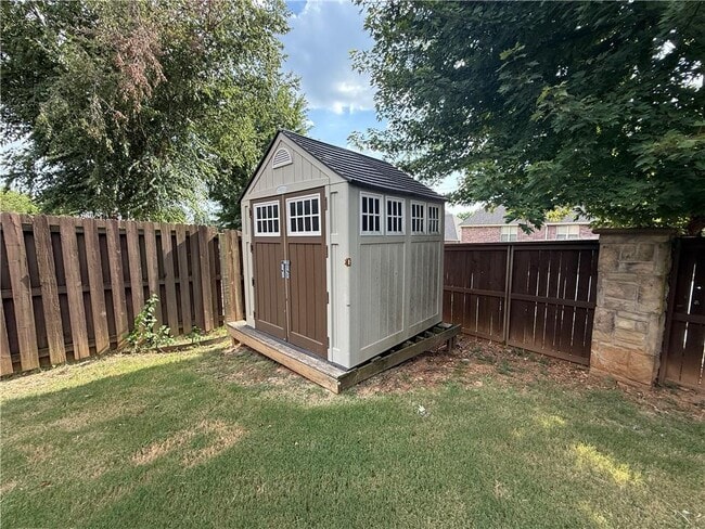 Building Photo - 5317 S Stone Bay Ct