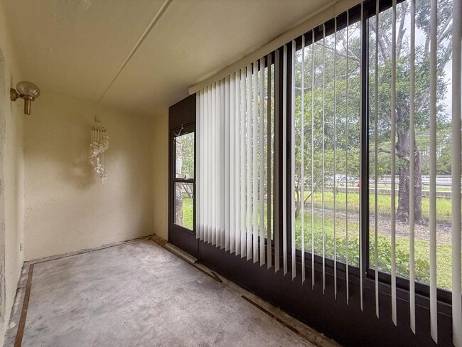 Building Photo - 1200 Tarpon Woods Blvd