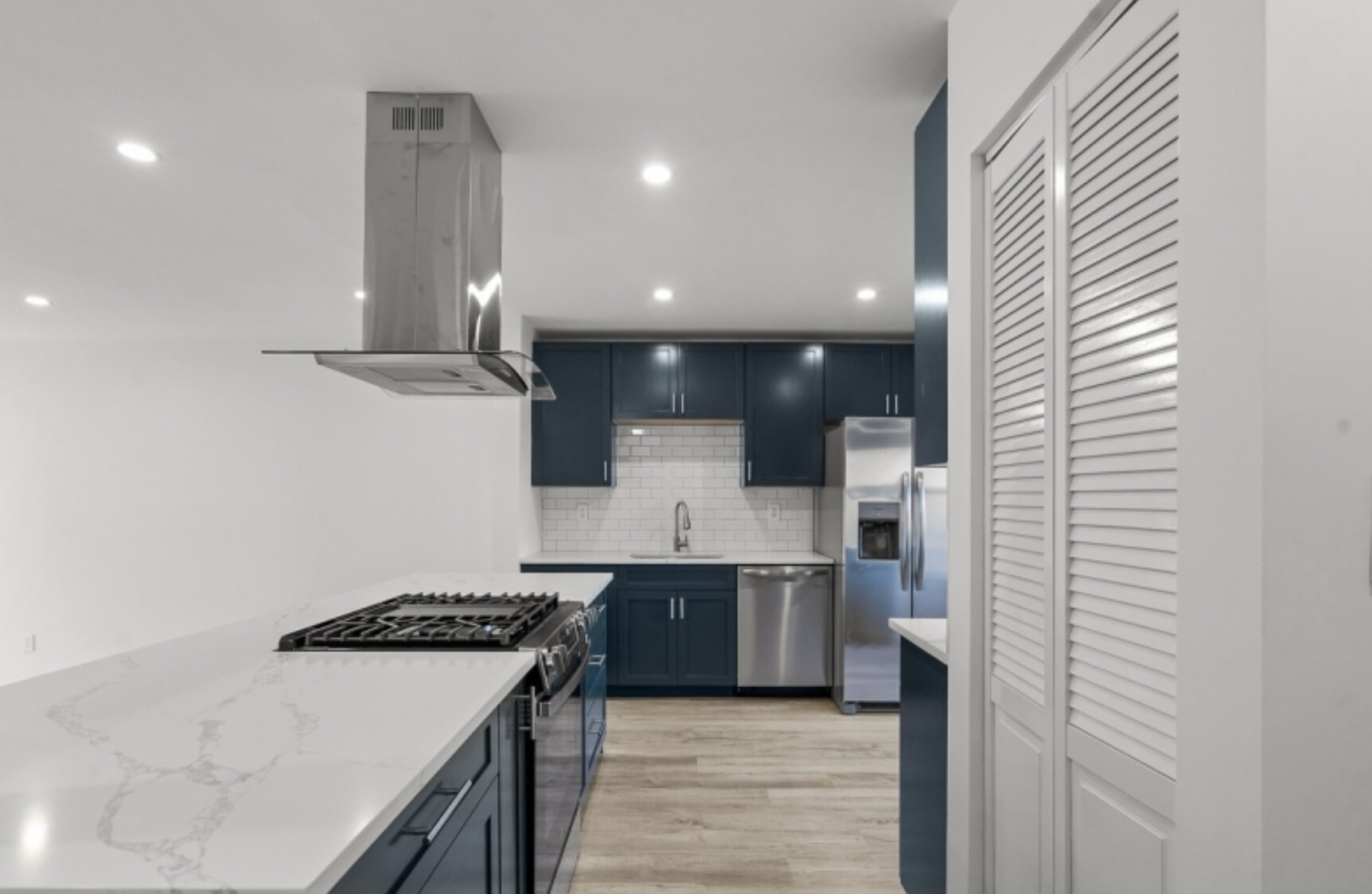 Building Photo - 243 Penns Way