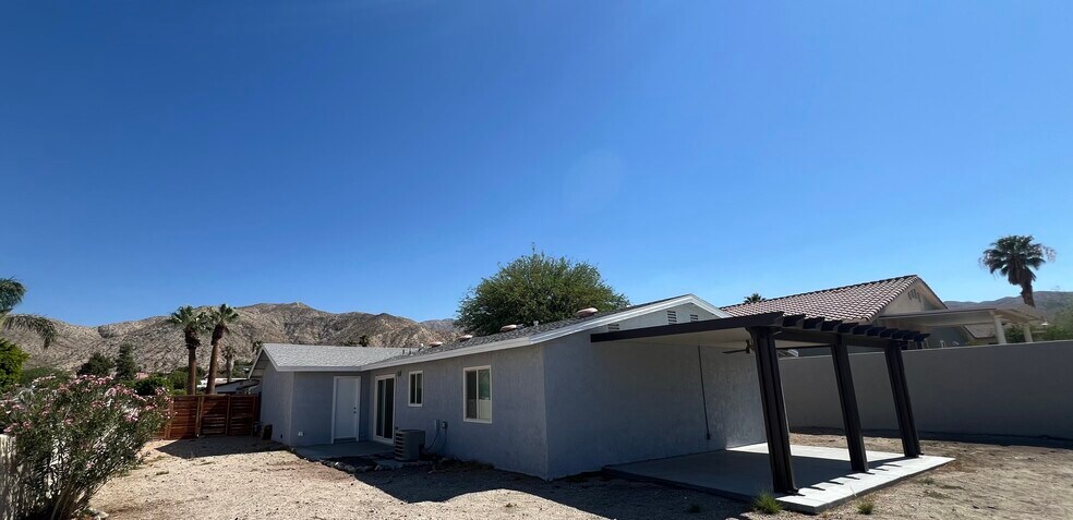 Building Photo - 66115 Avenida Cadena