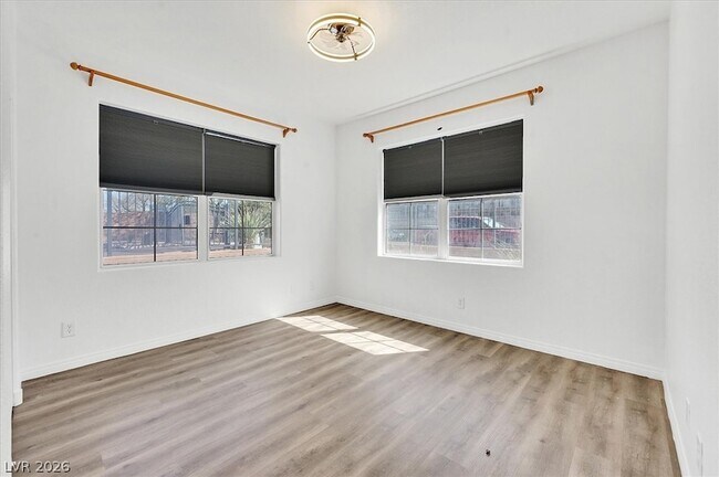 Building Photo - 8777 W Maule Ave