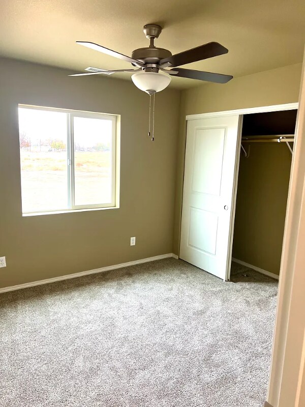 Building Photo - 216 E Montmorency Blvd