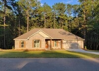 Building Photo - 32 N Fork Dr
