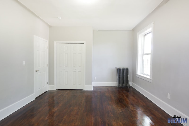 Building Photo - 471 Madison Ave