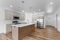 Building Photo - 2721 Sachet Pl