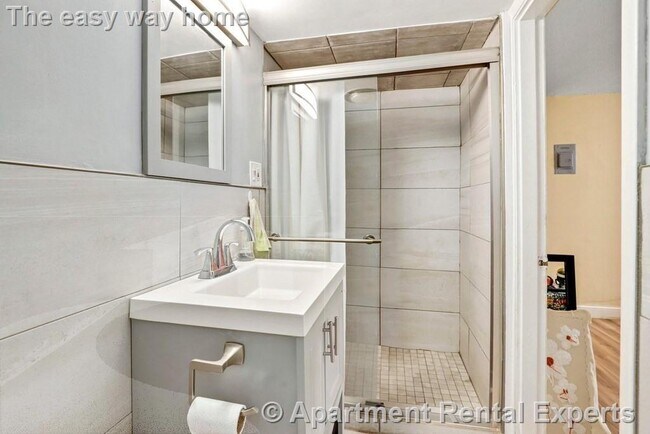 Building Photo - 81 Summer St