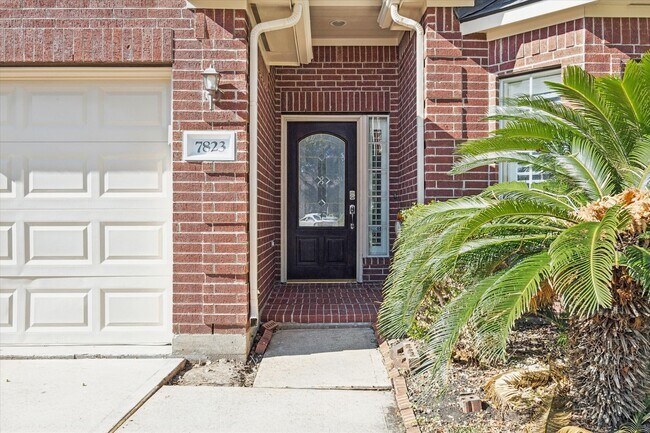 Building Photo - 7823 Desert Canyon Ct