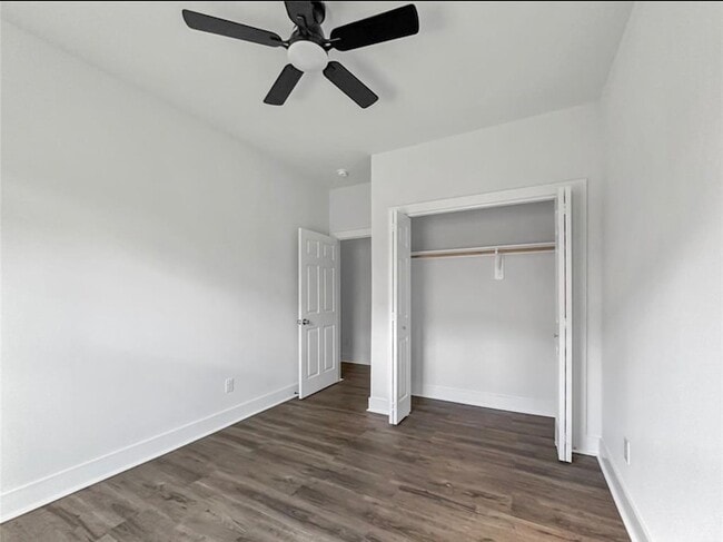 Building Photo - 6010 Bobby Burns St