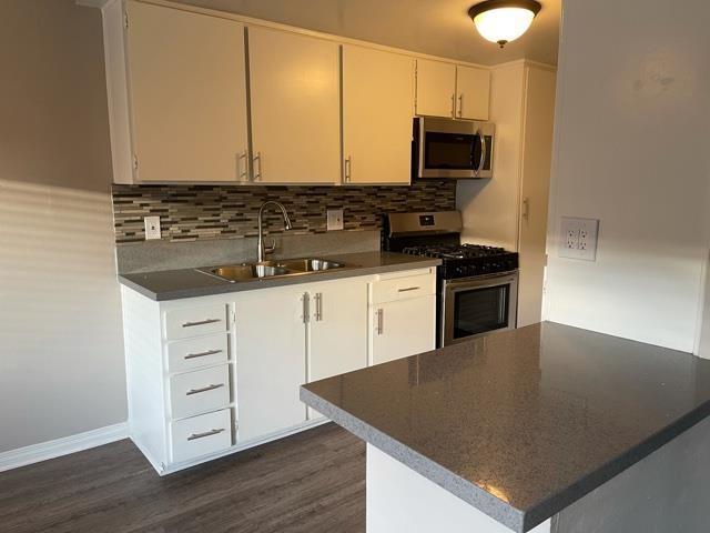 Interior Photo - 291 Avocado St.
