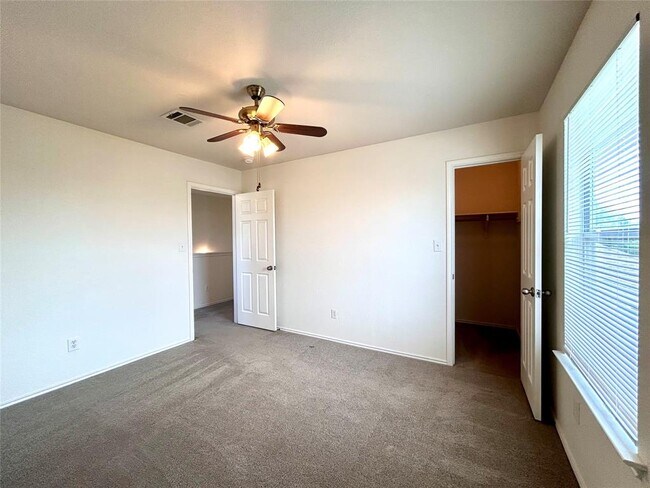 Building Photo - 3400 Etheredge Dr