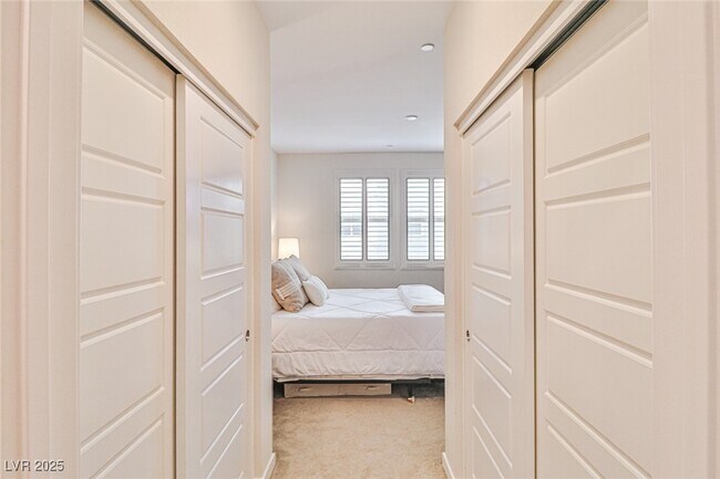 Building Photo - 11290 Hidden Peak Ave