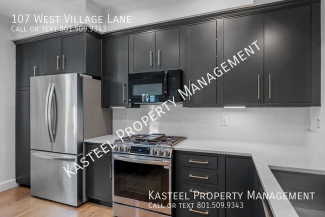 Building Photo - 107 W Village Ln