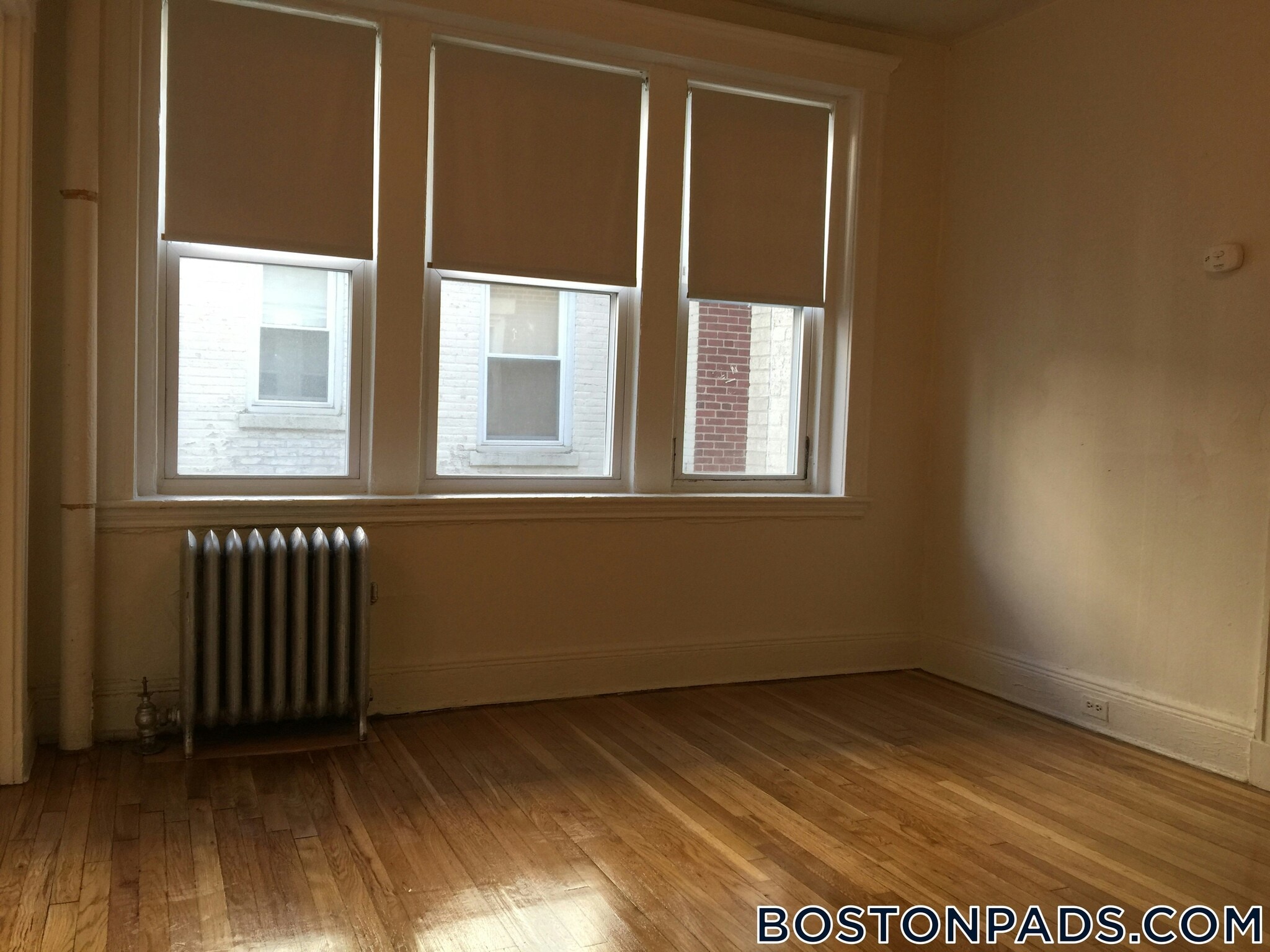 Building Photo - 109 Brainerd Rd