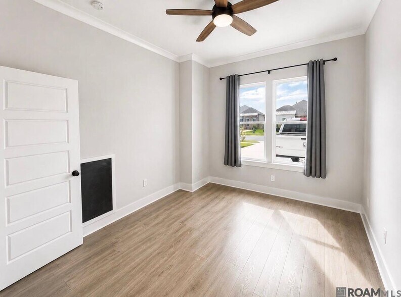 Building Photo - 14414 Wally Wy