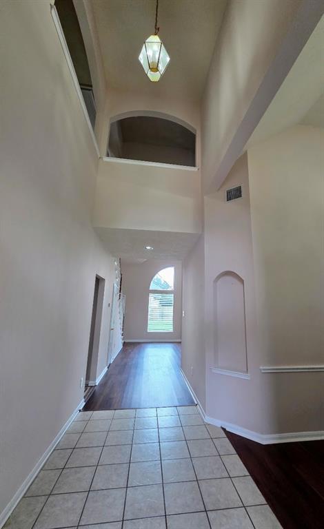 Building Photo - 2147 Brinton Oaks Ct