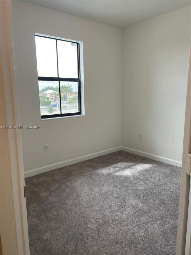 Building Photo - 13419 SW 287th Ter