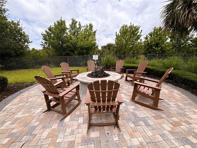 Building Photo - 12444 Golden Sage Dr