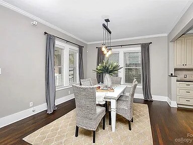 Building Photo - 1920 Woodcrest Ave