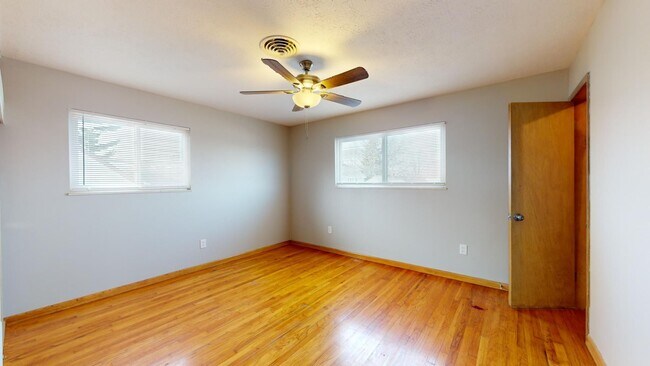 Building Photo - 7405 Marlborough Ave