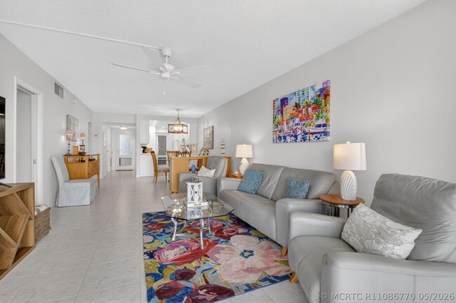 Building Photo - 3100 S Ocean Blvd