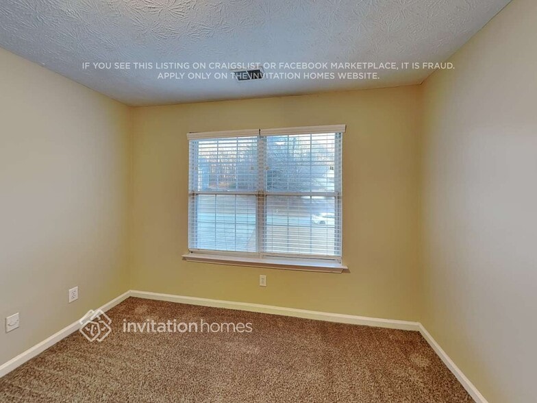 Building Photo - 3262 Ashgrove Ln SW