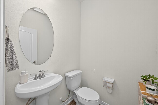 Building Photo - 15510 Birchdale Dr