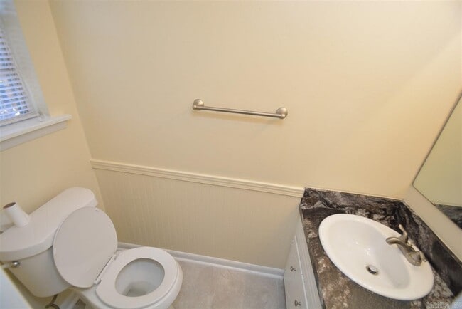 Building Photo - 9600 Cerelle Dr