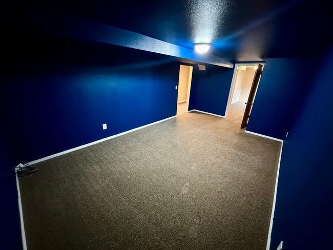 Building Photo - **For Rent: Spacious 4-Bedroom Home with 2...