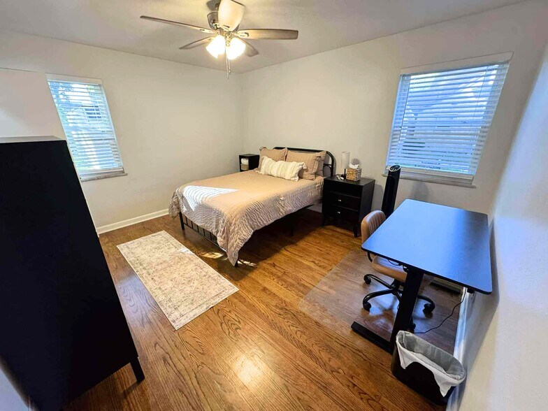 Bedroom - 2659 Northwood Ave