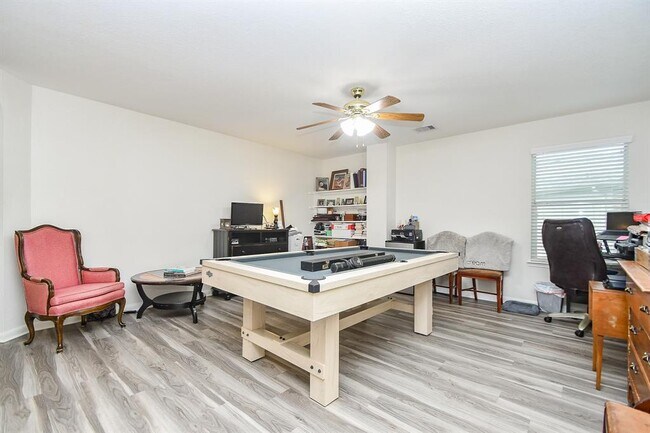 Building Photo - 2206 Rocky Hollow Ln