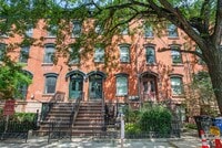 Building Photo - 146 Sussex St