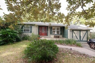 Building Photo - 2109 Forest Cir