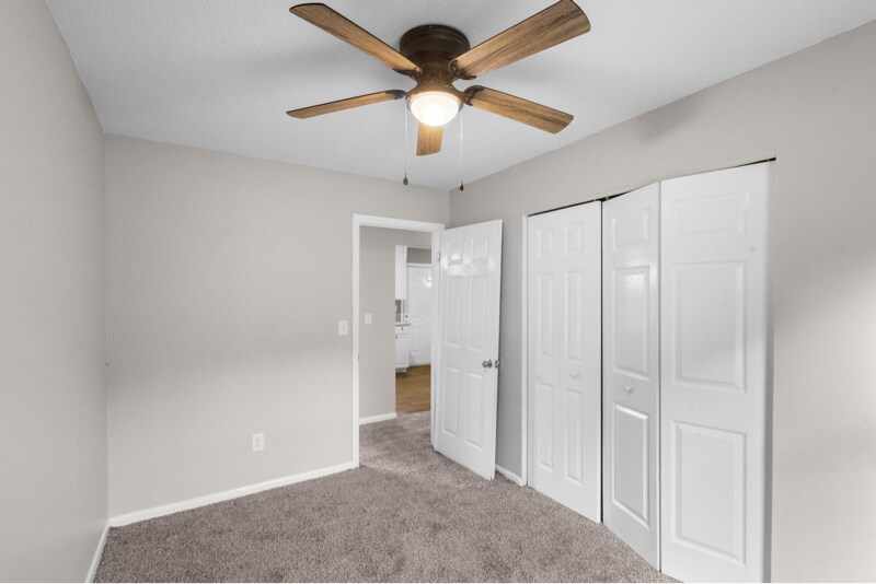 Building Photo - 2835 Lumpkin Rd