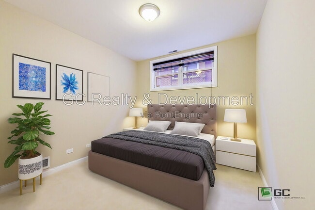 Building Photo - 4610 N Ashland Ave