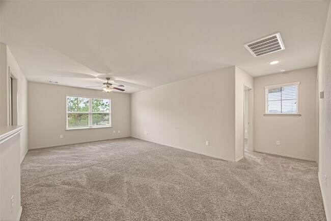 Building Photo - 23506 Umbrella Pine Dr