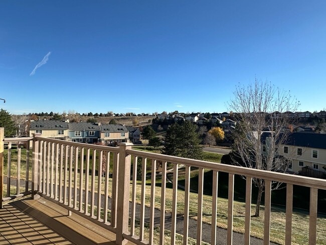Building Photo - Beautiful TownHome Near Chatfield Reservoir