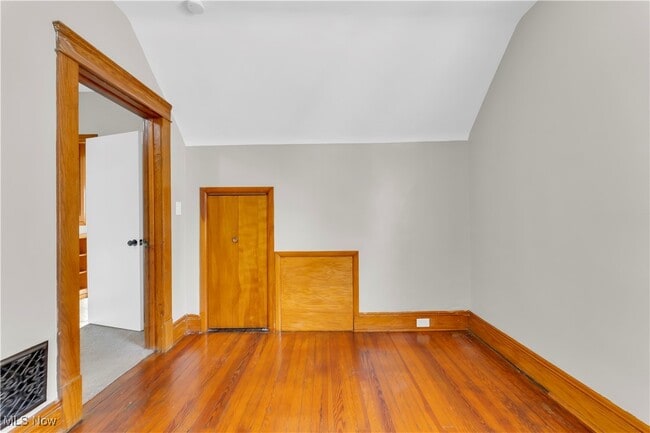 Building Photo - 11217 Florian Ave