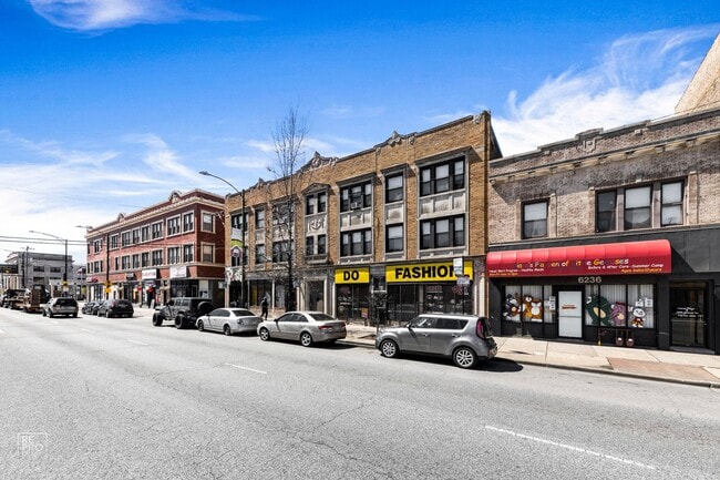 Building Photo - 6238-44 S Western Ave Chicago, IL 60636