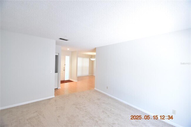 Building Photo - 4008 Briarlake Dr