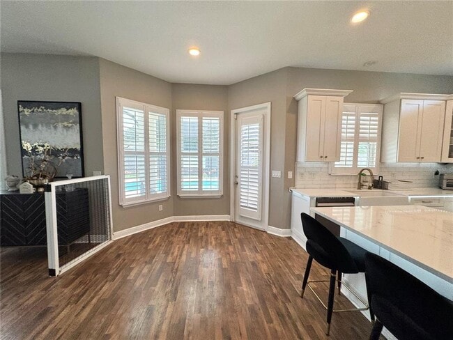 Building Photo - 212 Montara Drive