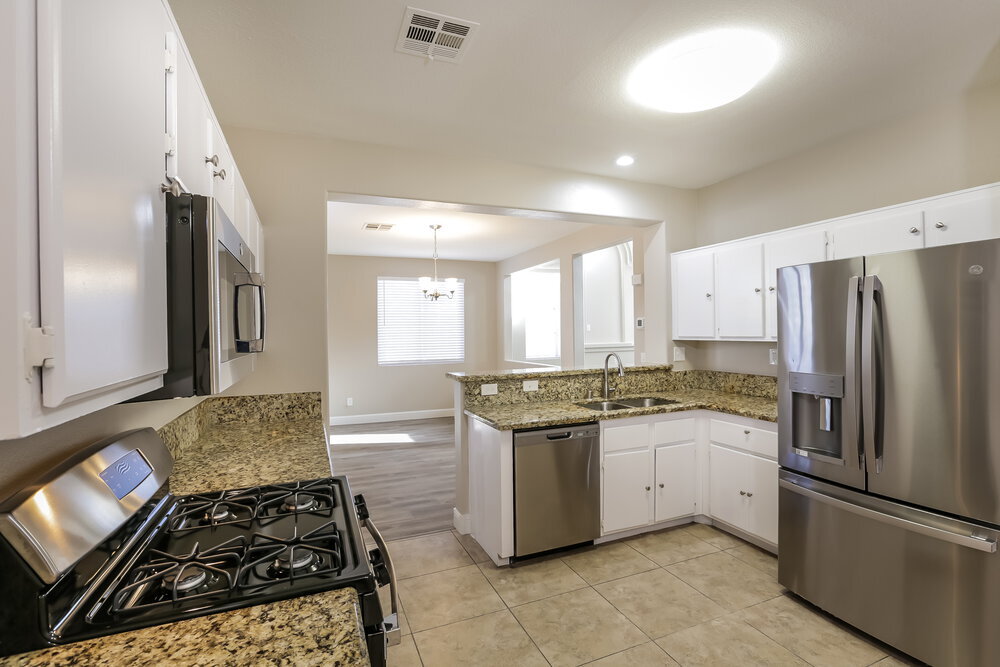 Building Photo - 5443 Goldenroot Ct